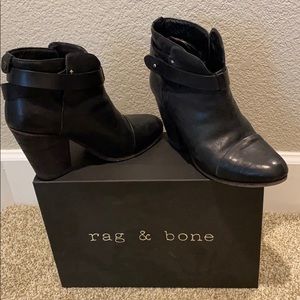 RAG & BONE classic black bootie